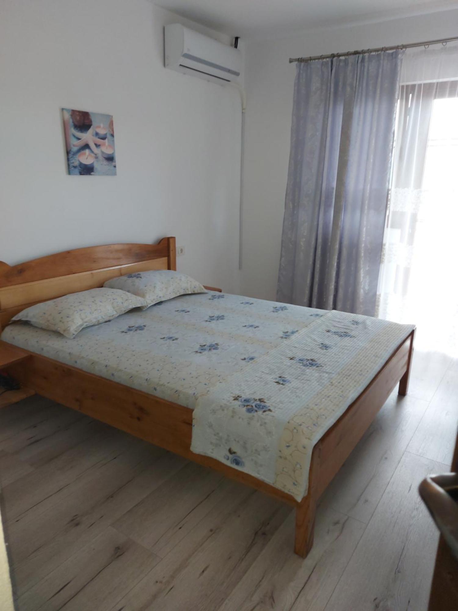 Casa Dalys Hotel Orşova Екстериор снимка