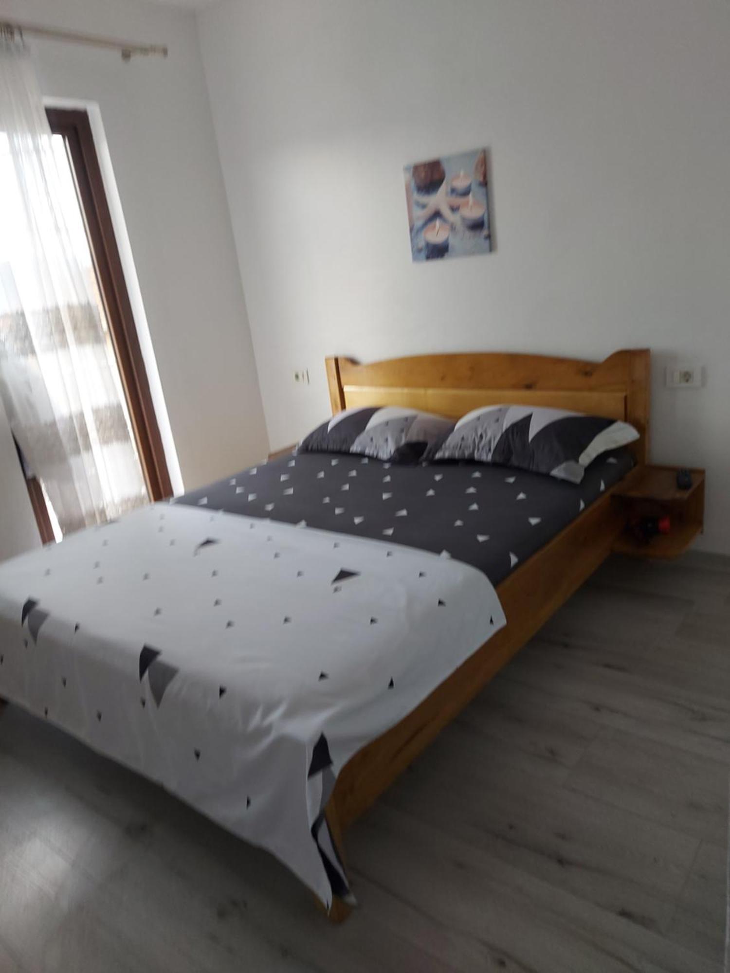 Casa Dalys Hotel Orşova Стая снимка