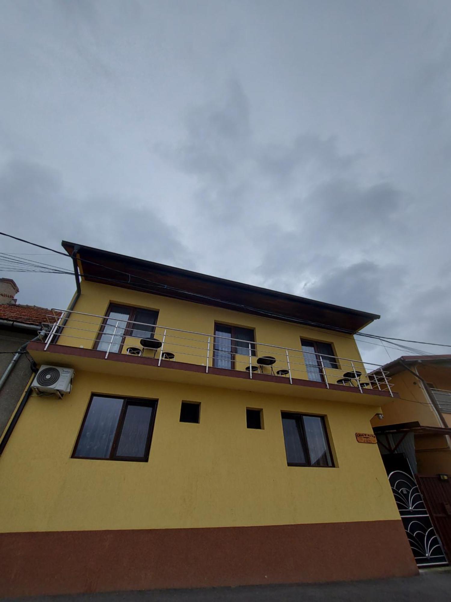 Casa Dalys Hotel Orşova Екстериор снимка
