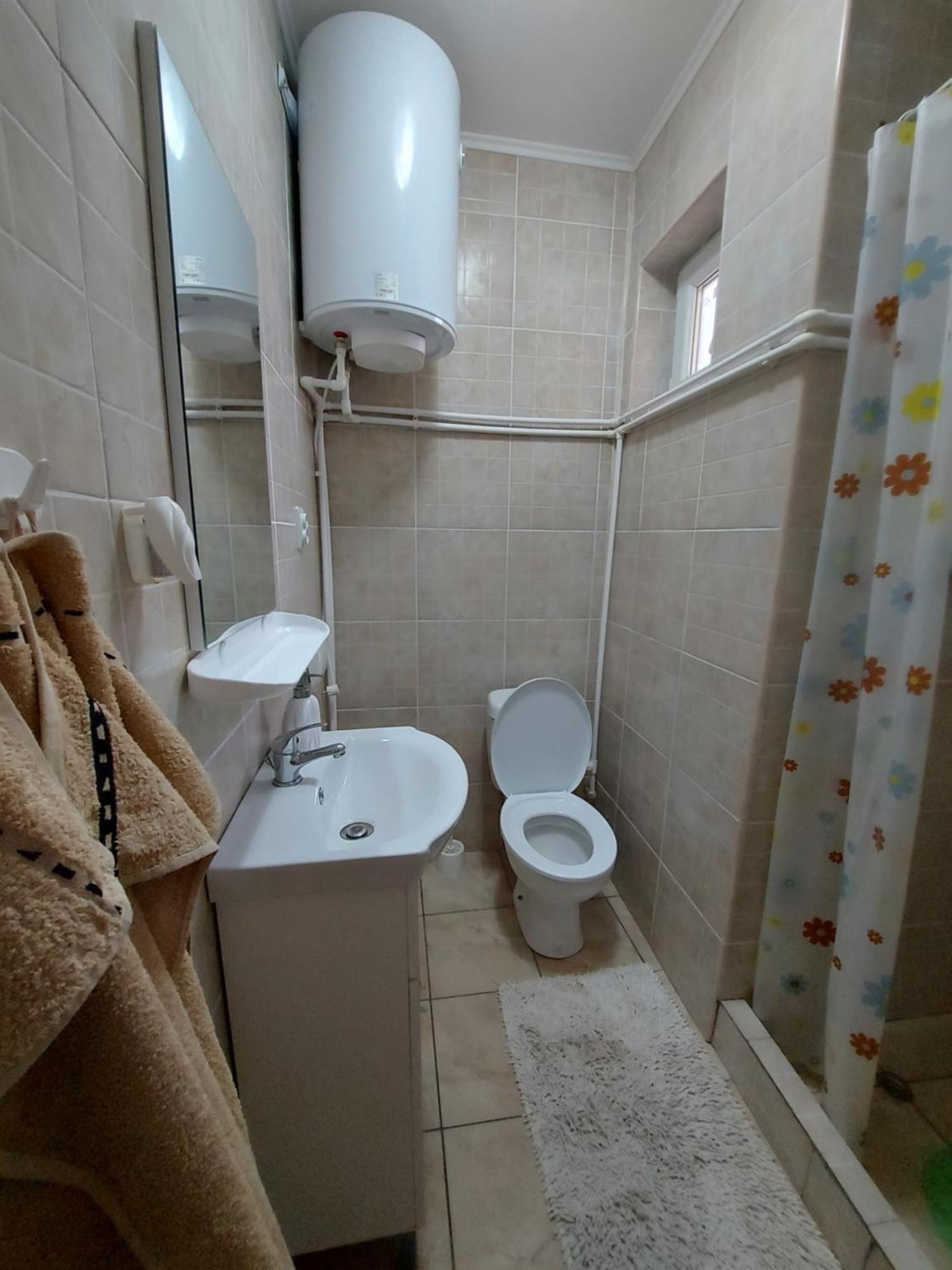Casa Dalys Hotel Orşova Екстериор снимка